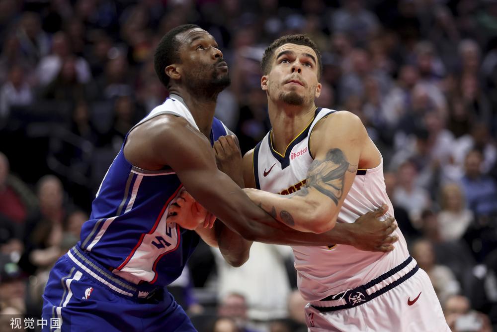 场比赛的控 场比赛的控