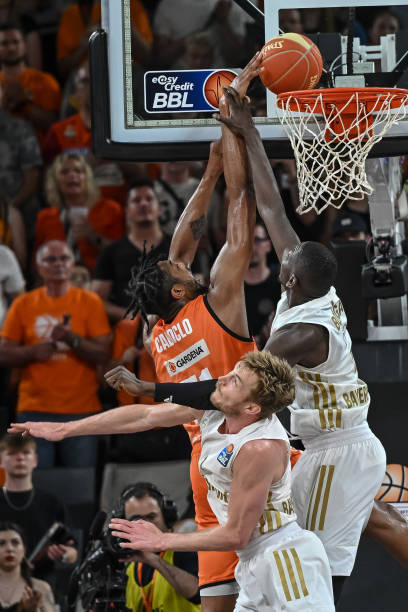 以比赛优胜 以比赛优胜