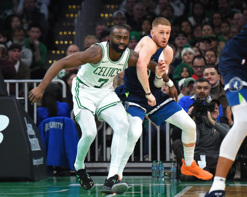 的比赛中立 的比赛中立